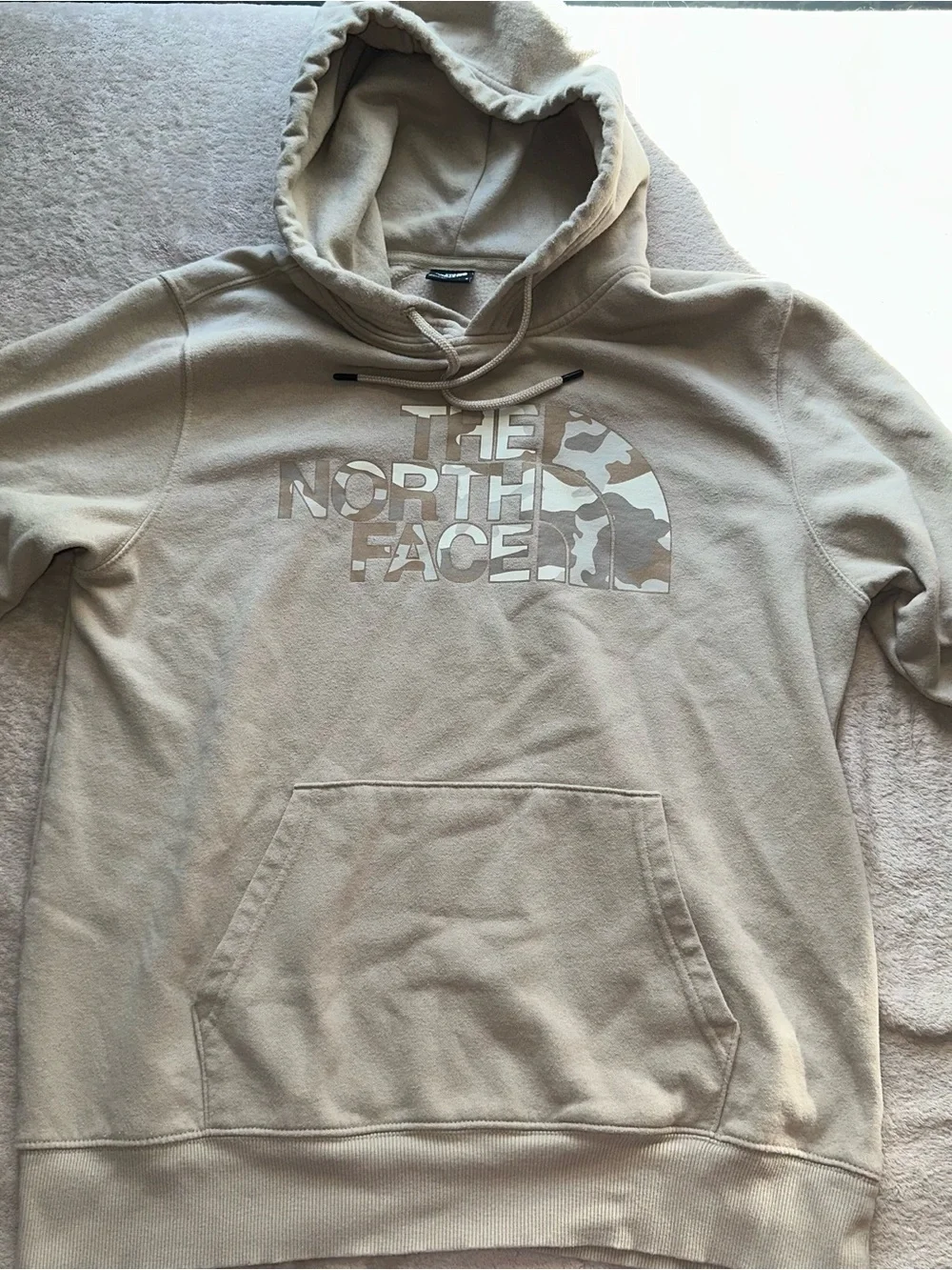 The North Face Men's Tan Camo Logo Hoodie Large